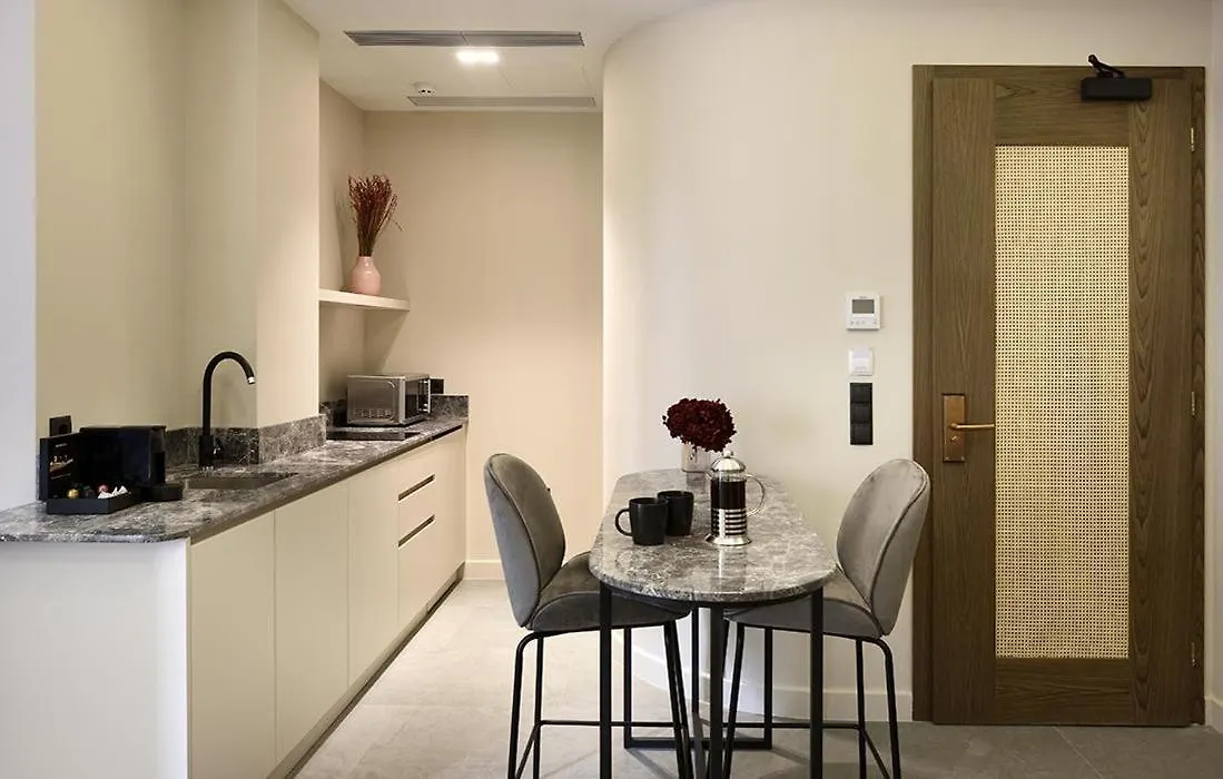 Roomore Apartments 塞萨洛尼基