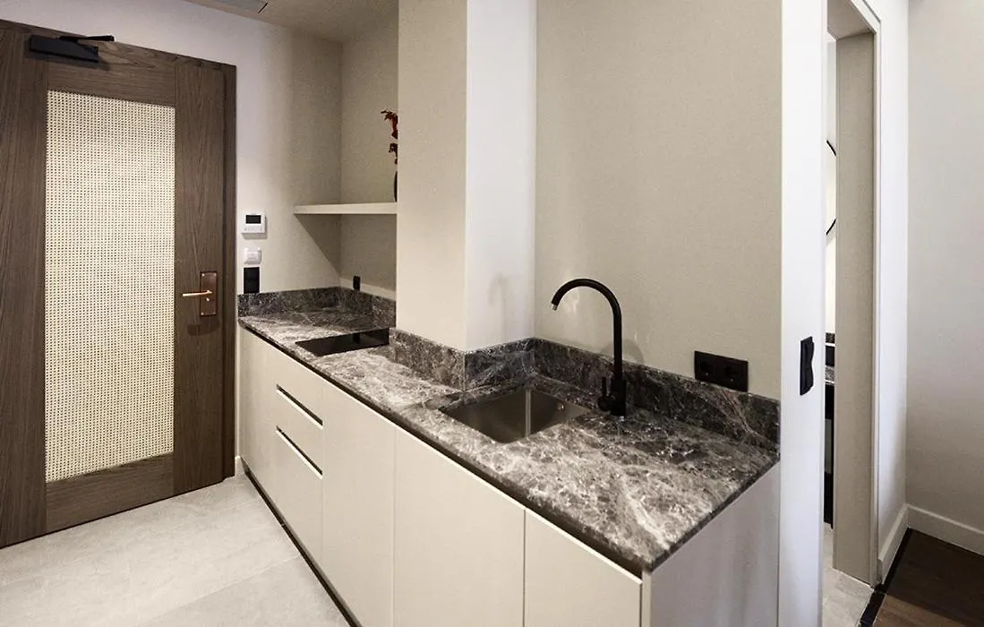 Roomore Apartments 塞萨洛尼基 希腊